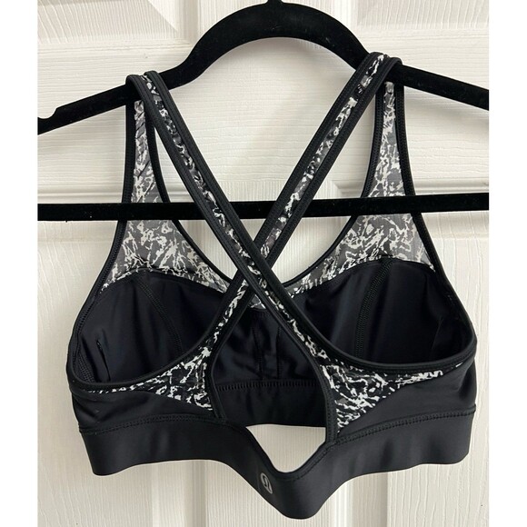 Lululemon Workout to Water Tank Sports Bra Swim SIZE 4 - Picture 9 of 12